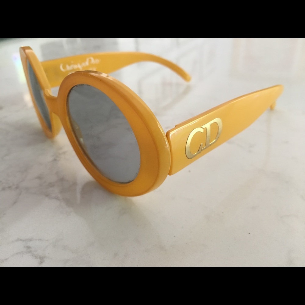 Rare 1960’s MOD Christian Dior yellow sunglasses - Picture 6 of 8